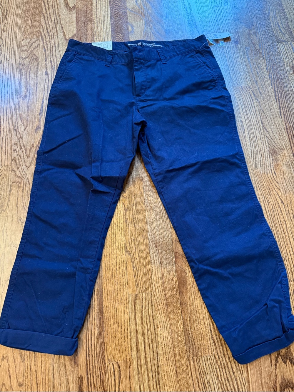 NWT GAP Khakis Ladies’ Navy Blue Casual Chino Ankle Pants 26” inseam